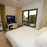 Hotel Lr La Rochelle