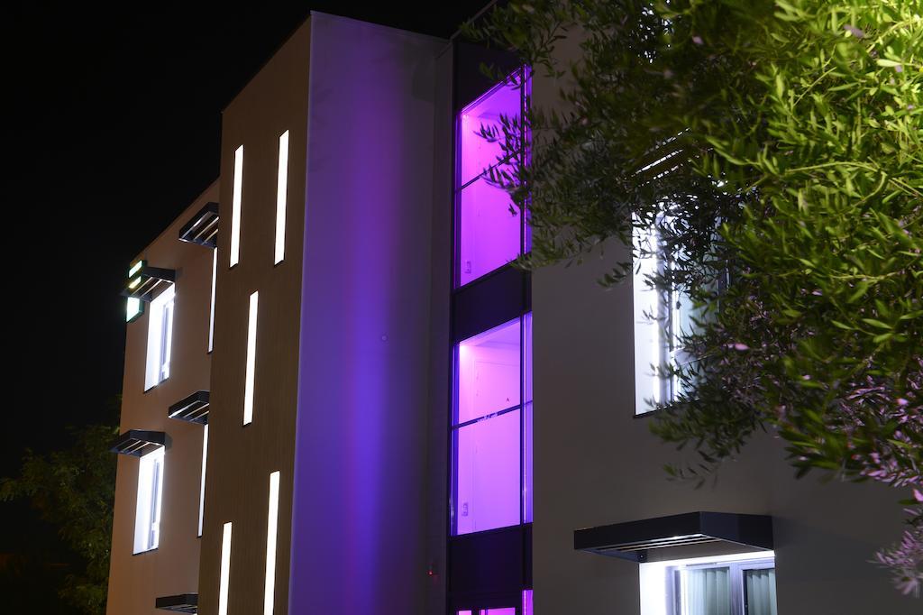 Hotel Lr La Rochelle La Rochelle (Charente-Maritime)