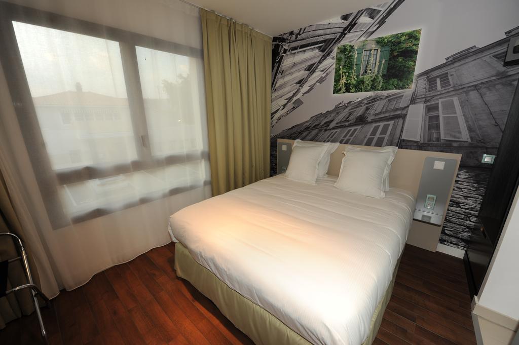 Hotel Lr La Rochelle